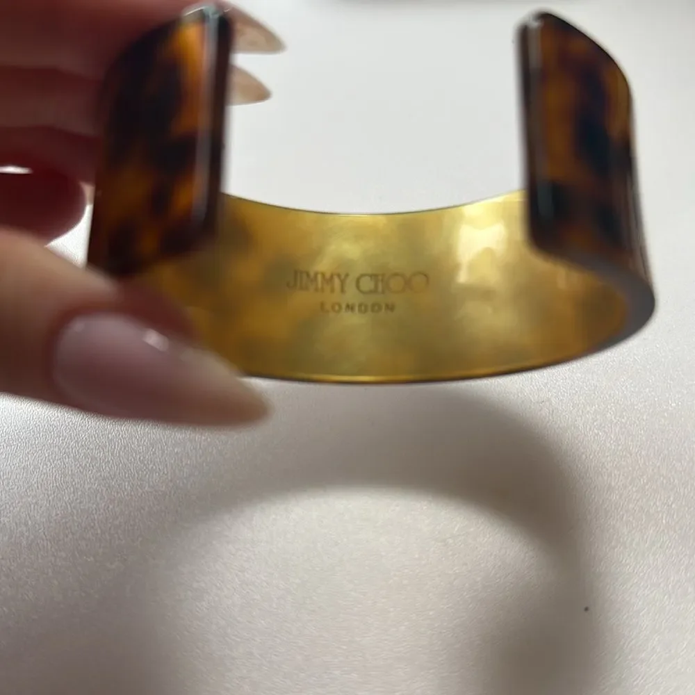 JIMMY CHOO Womens Logo Tortoiseshell cats Cuff Bracelet  (MSRP $559)